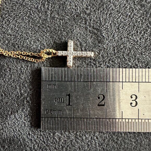 David Yurman Cable Cross Necklace w/ Pavé White Diamonds & 18K Yellow Gold - 18" - Picture 11 of 16